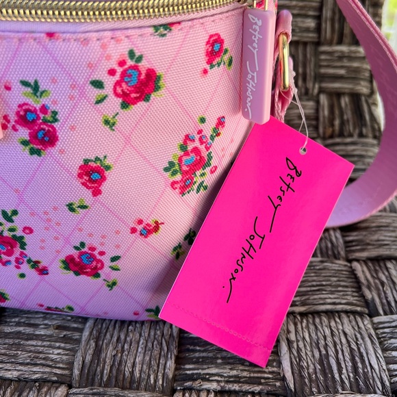 🌸 NWT Betsey Johnson Pink Floral Insulated Lunch Tote 🌸 - Picture 3 of 6